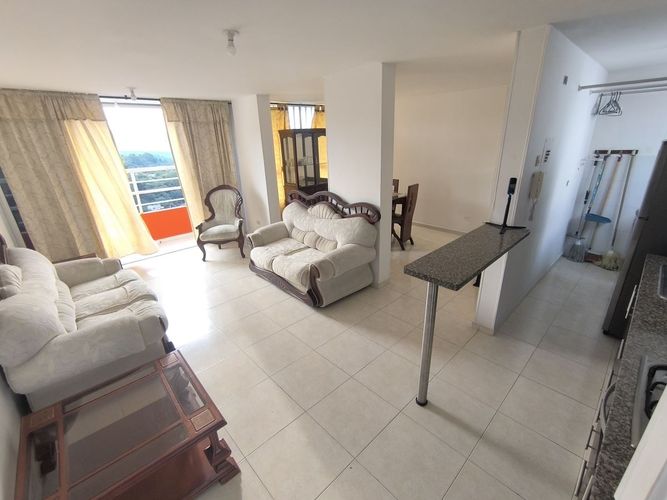 Apartamento de 5 alcobas en venta en Casco Antiguo - Floridablanca, Floridablanca, 150 m² · foto 2 de 24