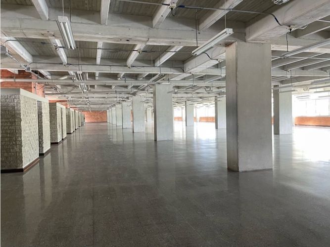 Oficina en arriendo en Shellmar, Medellín, 462 m² · foto 13 de 18
