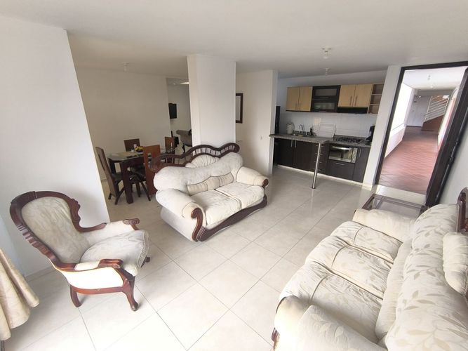 Apartamento de 5 alcobas en venta en Casco Antiguo - Floridablanca, Floridablanca, 150 m² · foto 3 de 24