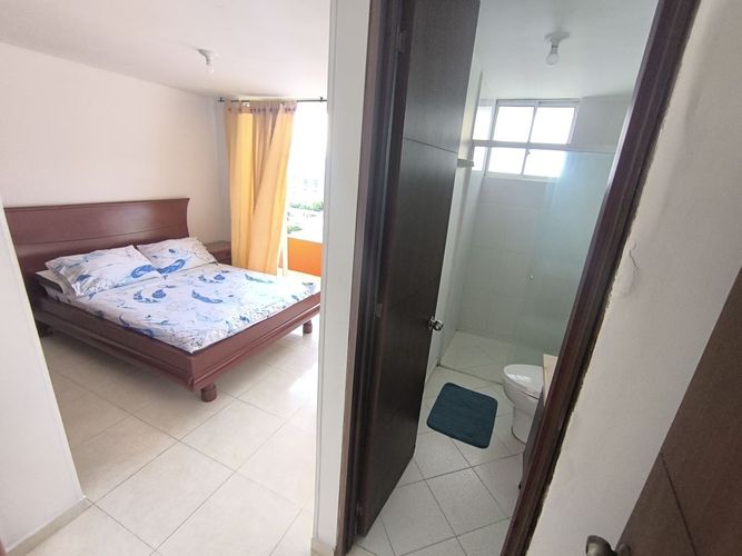 Apartamento de 5 alcobas en venta en Casco Antiguo - Floridablanca, Floridablanca, 150 m² · foto 12 de 24