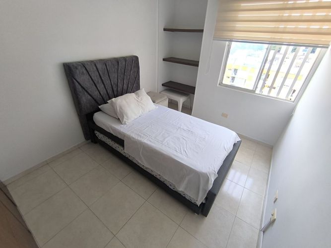 Apartamento de 5 alcobas en venta en Casco Antiguo - Floridablanca, Floridablanca, 150 m² · foto 20 de 24