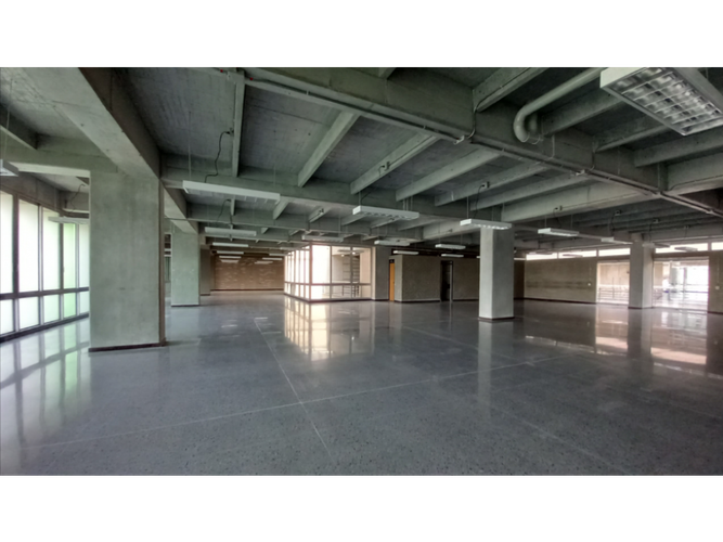Oficina en arriendo en Guayabal, Medellín, 214 m² · foto 7 de 9
