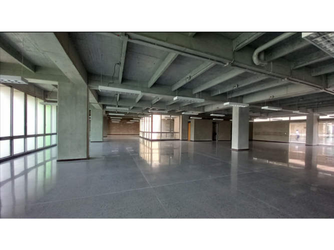 Oficina en arriendo en Guayabal, Medellín, 214 m² · foto 8 de 9