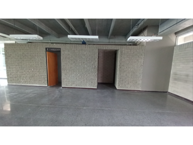 Oficina en arriendo en Guayabal, Medellín, 214 m² · foto 9 de 9