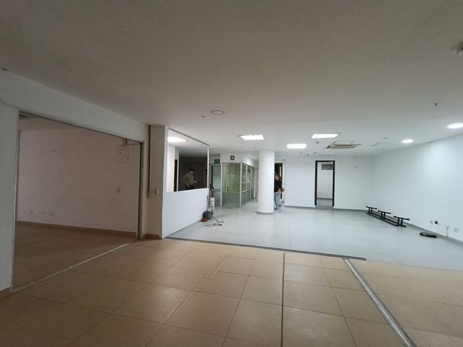 Local en arriendo en Las Lomitas, Sabaneta, 208 m² · foto 5 de 20