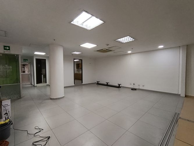 Local en arriendo en Las Lomitas, Sabaneta, 208 m² · foto 11 de 20