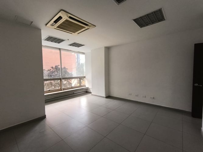 Local en arriendo en Las Lomitas, Sabaneta, 208 m² · foto 17 de 20