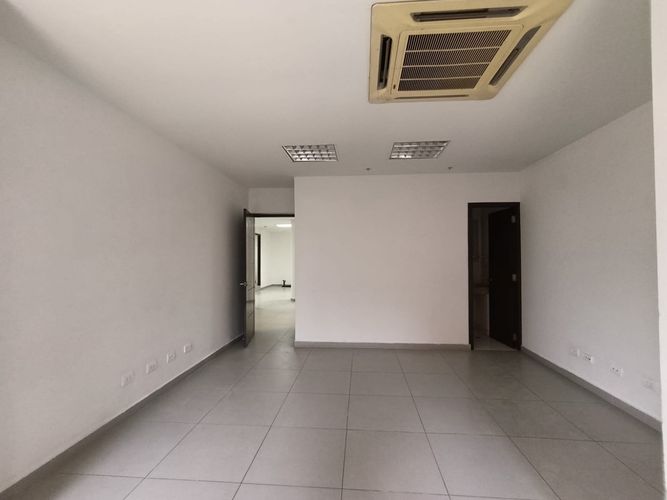 Local en arriendo en Las Lomitas, Sabaneta, 208 m² · foto 18 de 20