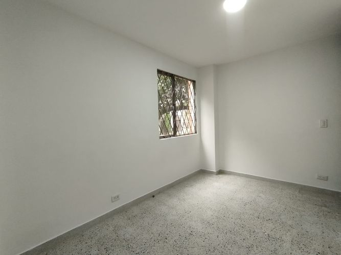 Apartamento de 2 alcobas en arriendo en Laureles, Medellín, 78 m² · foto 7 de 20