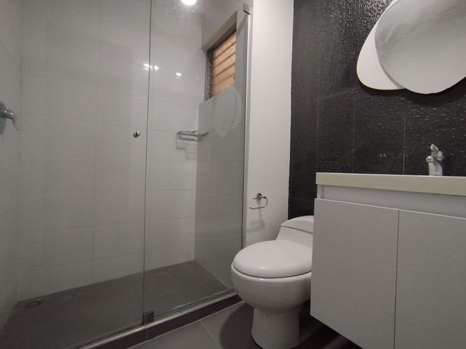 Apartamento de 2 alcobas en arriendo en Laureles, Medellín, 78 m² · foto 8 de 20