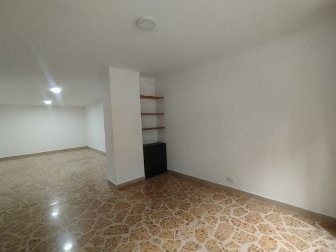 Apartamento de 2 alcobas en arriendo en Laureles, Medellín, 78 m² · foto 9 de 20