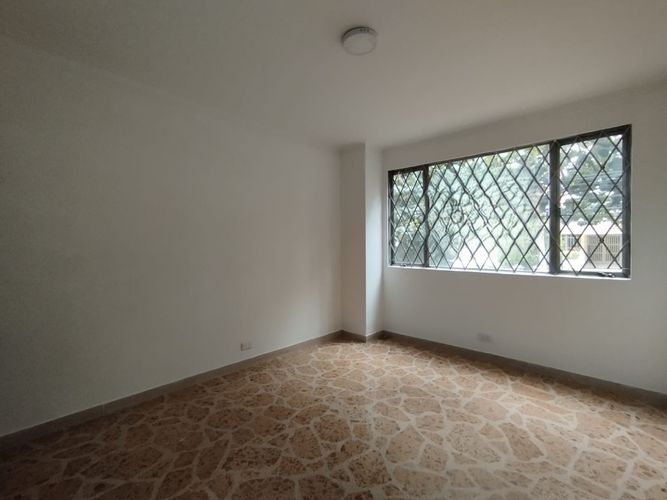 Apartamento de 2 alcobas en arriendo en Laureles, Medellín, 78 m² · foto 10 de 20