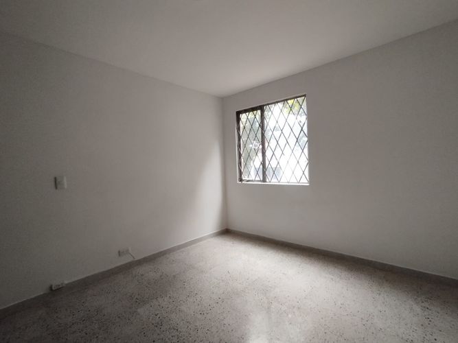 Apartamento de 2 alcobas en arriendo en Laureles, Medellín, 78 m² · foto 11 de 20