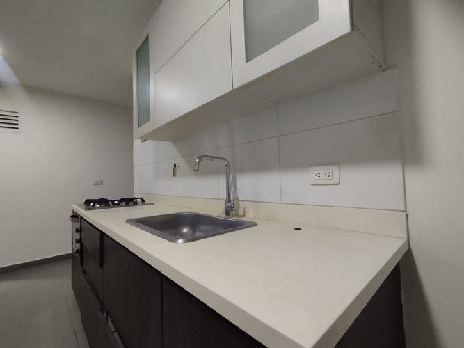 Apartamento de 2 alcobas en arriendo en Laureles, Medellín, 78 m² · foto 19 de 20