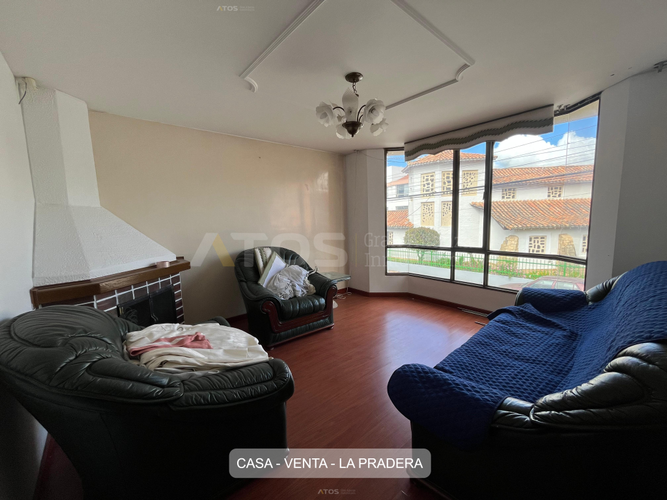 Casa de 5 alcobas en venta en La Pradera, Tunja, 221 m² · foto 17 de 24