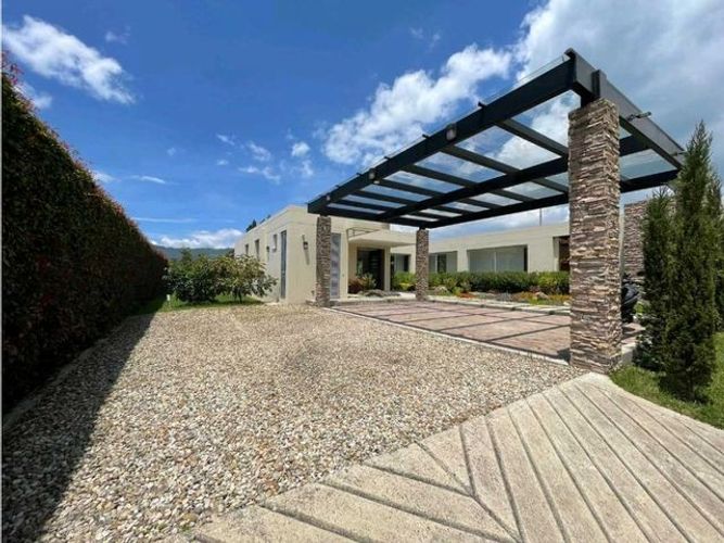 Casa de 4 alcobas en venta en La Violeta, Sopó, 1750 m² · foto 13 de 24