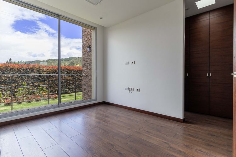 Casa de 4 alcobas en venta en La Violeta, Sopó, 1750 m² · foto 5 de 24