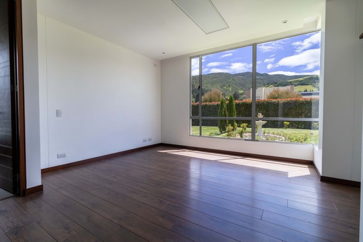 Casa de 4 alcobas en venta en La Violeta, Sopó, 1750 m² · foto 6 de 24