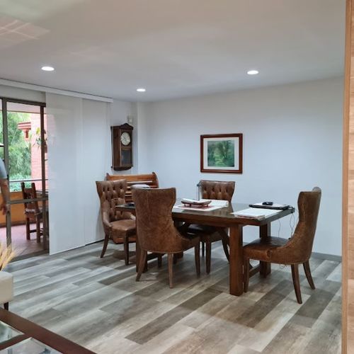 Casa de 3 alcobas en venta en Escobero, Envigado, 310 m² · foto 5 de 24
