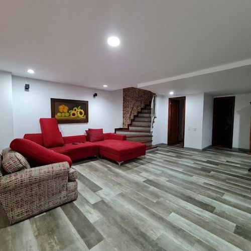 Casa de 3 alcobas en venta en Escobero, Envigado, 310 m² · foto 18 de 24