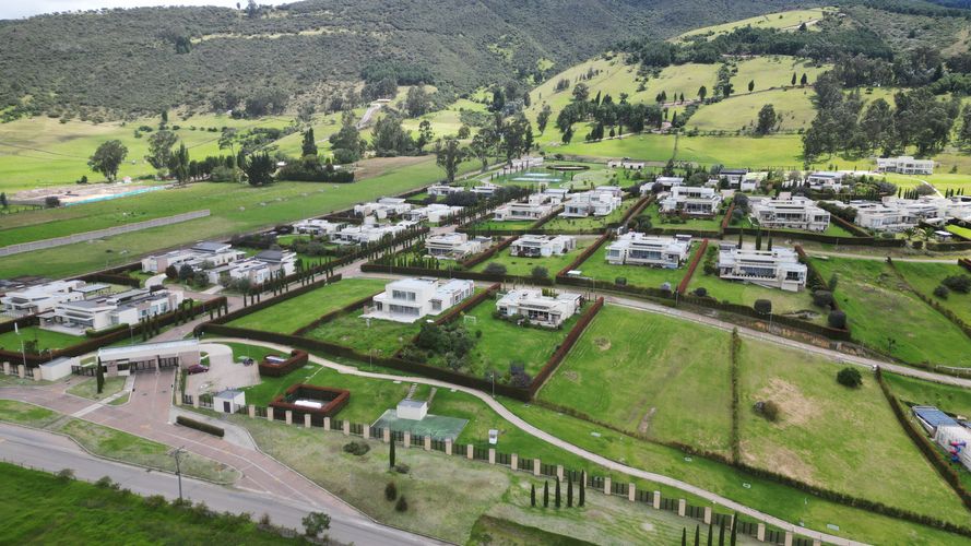 Casa de 4 alcobas en venta en La Violeta, Sopó, 1750 m² · foto 20 de 24