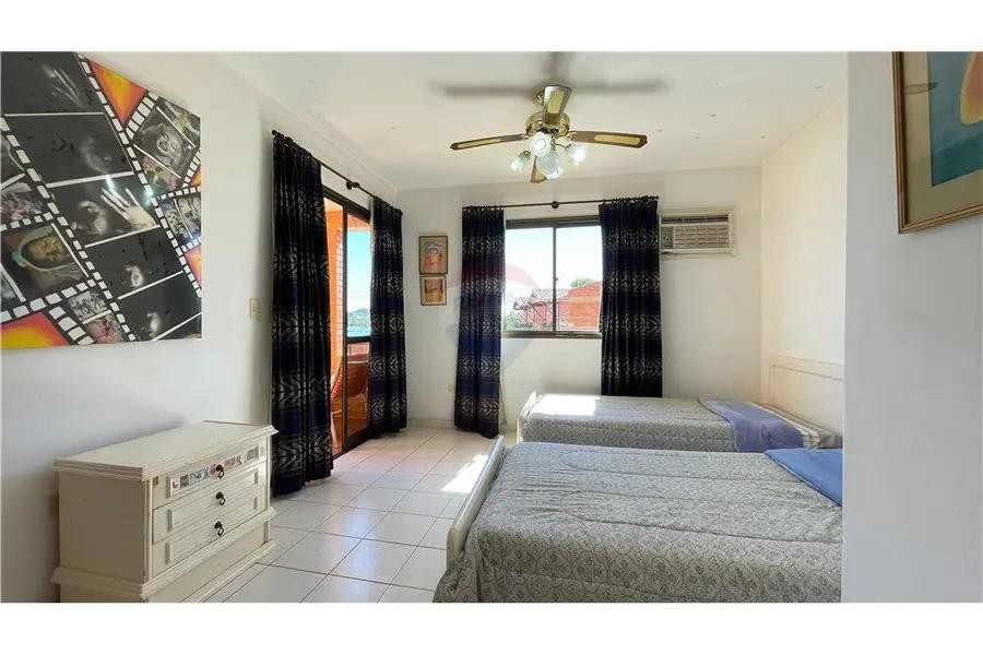 Con Maravillosas vistas al Lago, en Venta este Hermoso departamento en SAN BERNARDINO — foto 2