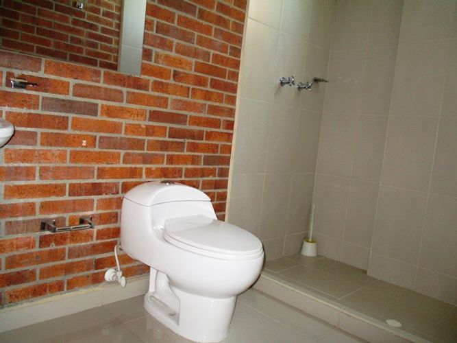 Oficina en arriendo en El Poblado, Medellín, 64 m² · foto 8 de 8