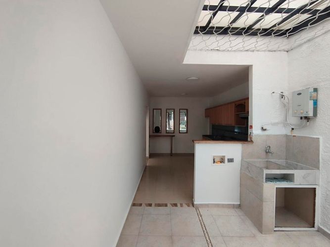 Oficina en arriendo en Laureles, Medellín, 224 m² · foto 12 de 18