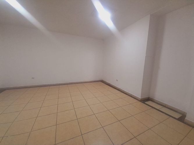 Casa de 18 alcobas en arriendo en Tunja, Tunja, 1100 m² · foto 4 de 20