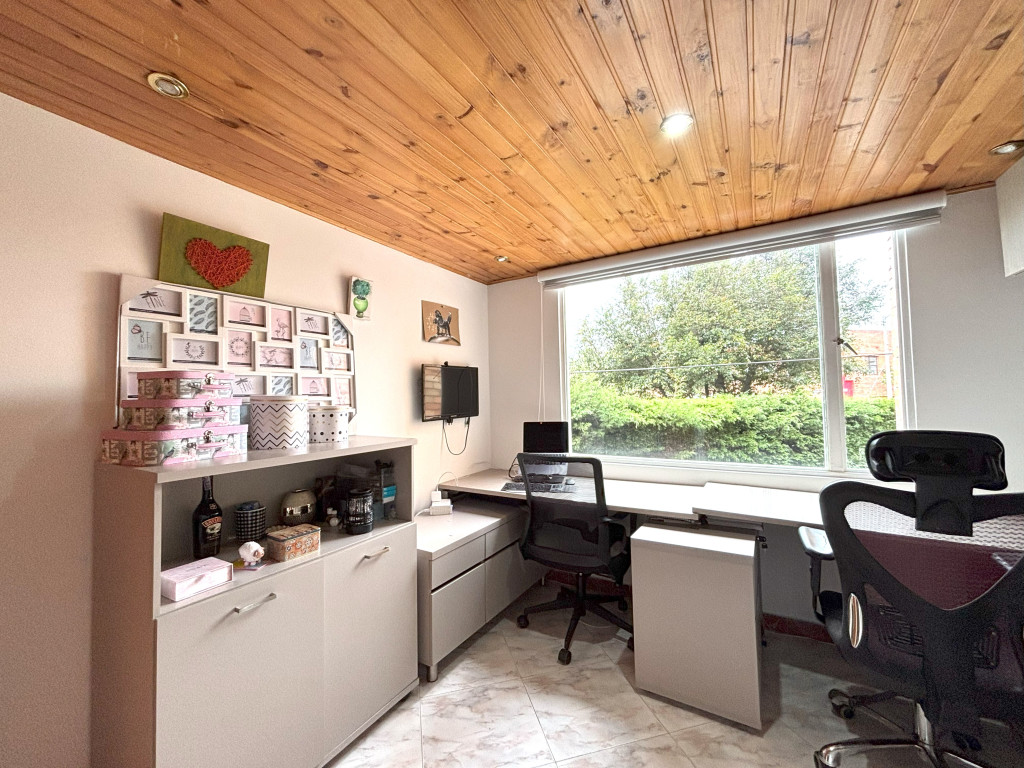 Casa en venta en Verbenal San Antonio, Bogotá · foto 15 de 24