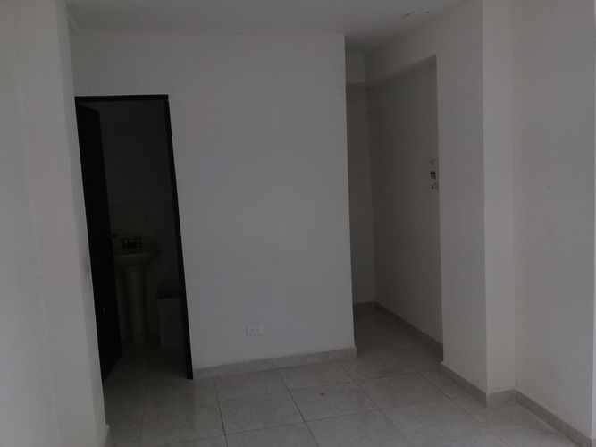 Edificio en venta en El Poblado Ii Etapa, Pereira, 75 m² · foto 5 de 15