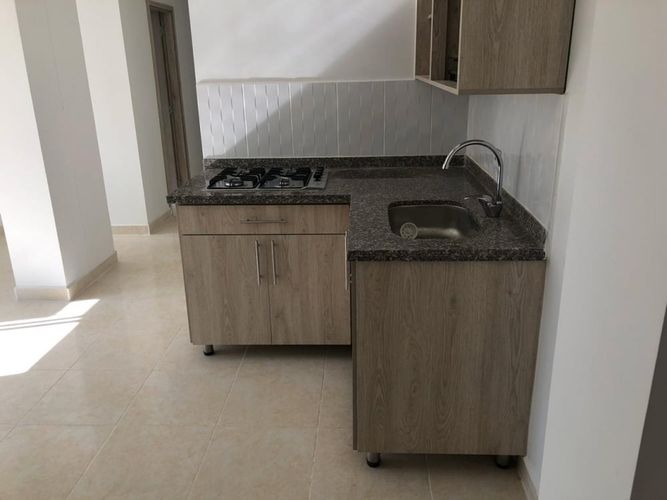 Edificio en venta en El Poblado Ii Etapa, Pereira, 75 m² · foto 6 de 15