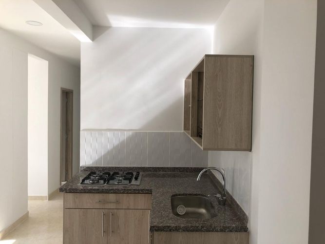 Edificio en venta en El Poblado Ii Etapa, Pereira, 75 m² · foto 12 de 15