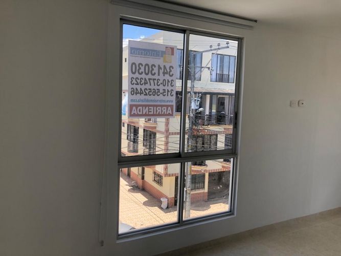 Edificio en venta en El Poblado Ii Etapa, Pereira, 75 m² · foto 13 de 15