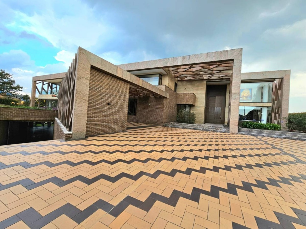 House for rent in Club guaymaral, Chía