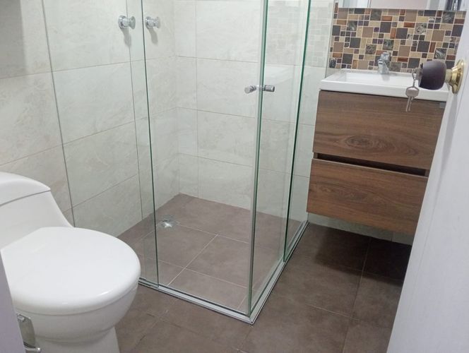 Apartamento de 3 alcobas en venta en Laureles, Medellín, 117 m² · foto 16 de 19