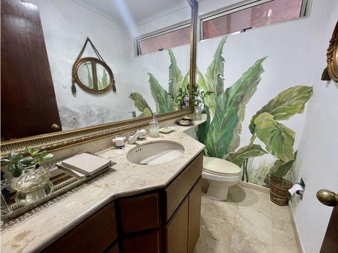 Casa de 4 alcobas en venta en Altos Del Poblado, Medellín, 300 m² · foto 7 de 18