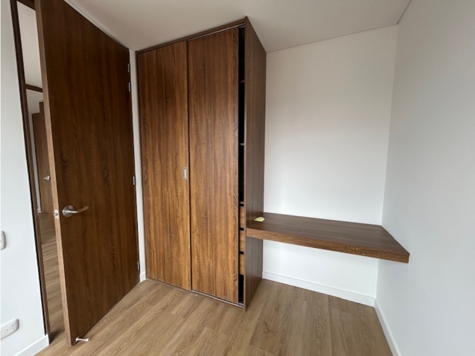 Apartamento en venta en Engativá, Bogotá · foto 8 de 14