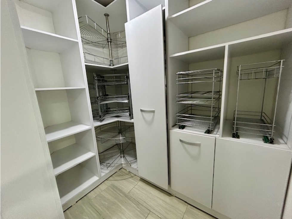 Apartamento en venta en San Patricio, Bogotá · foto 10 de 24