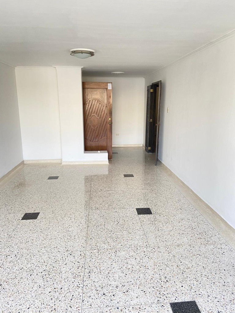Apartamento en arriendo en Andalucia, Barranquilla · foto 2 de 13
