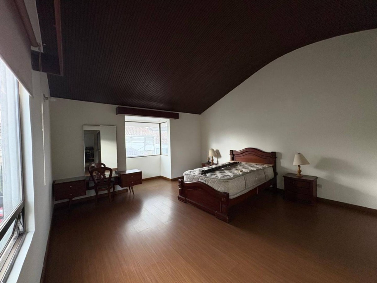 Casa en venta en Las Villas, Bogotá · foto 17 de 24