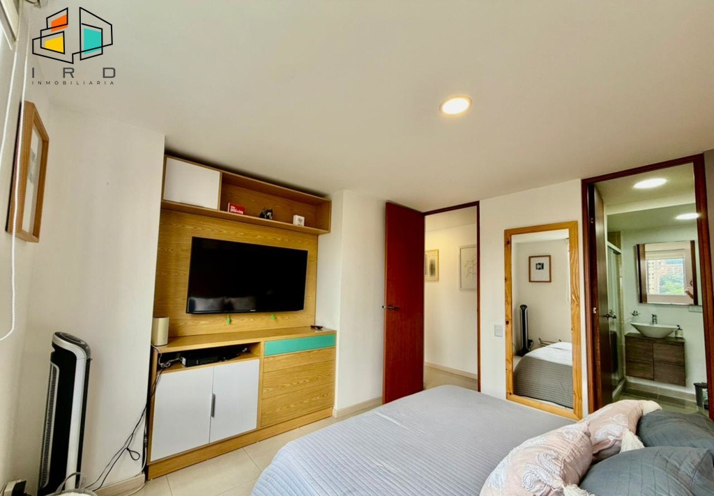 Apartamento en arriendo en El Poblado, Medellín · foto 18 de 24