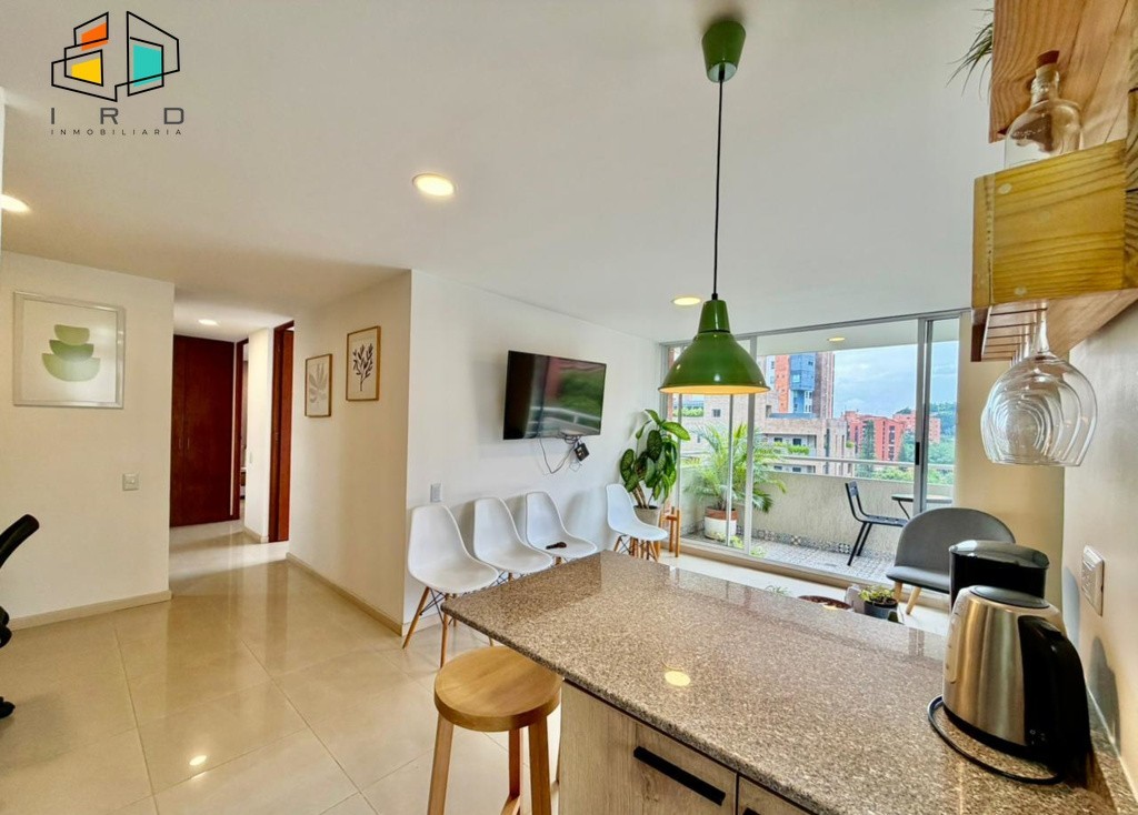 Apartamento en arriendo en El Poblado, Medellín · foto 8 de 24