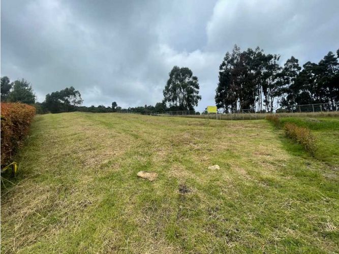 Lote en venta en Chuscal, Sopó, 2190 m² · foto 3 de 7