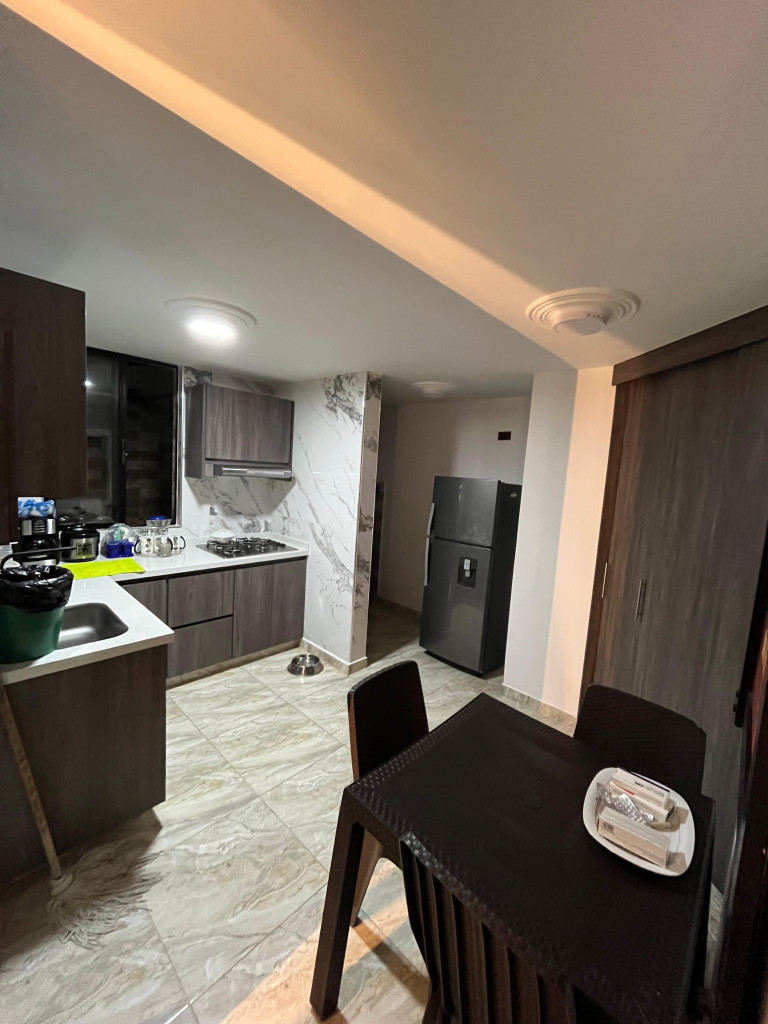 Apartamento en venta en Sector Galeria Central, Pereira · foto 2 de 15