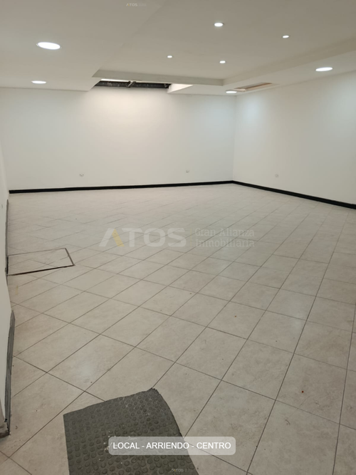 Local en arriendo en Centro Historico, Tunja, 202 m² · foto 3 de 8