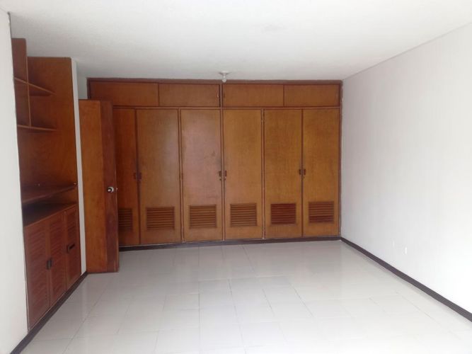 Edificio en venta en Tequendama, Cali, 644 m² · foto 6 de 24