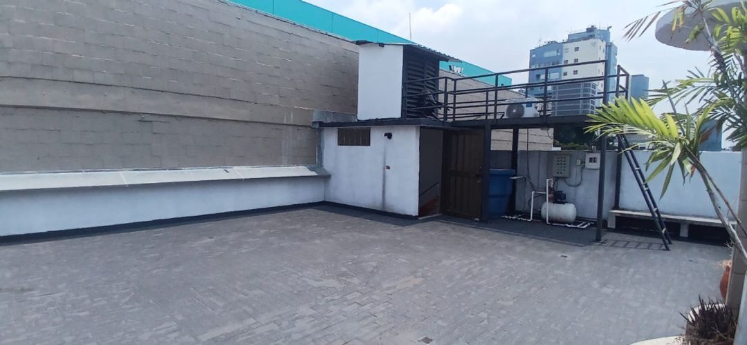 Edificio en venta en Tequendama, Cali, 644 m² · foto 19 de 24
