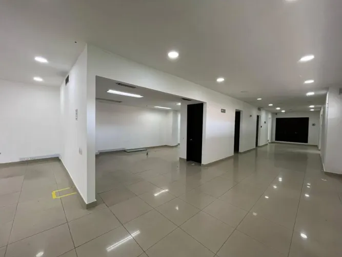 Edificio en arriendo en San Vicente, Barranquilla, 500 m² · foto 6 de 24
