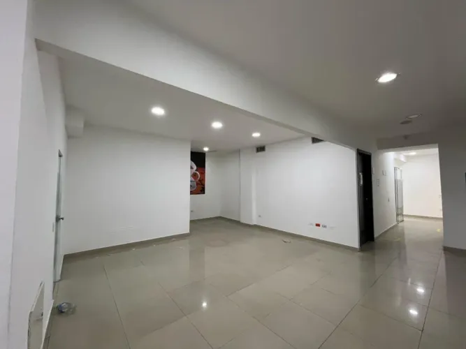 Edificio en arriendo en San Vicente, Barranquilla, 500 m² · foto 7 de 24